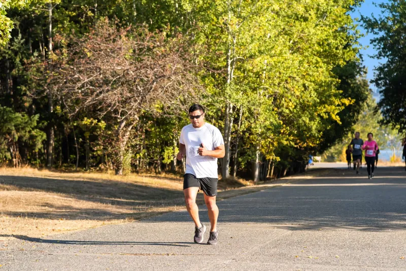The Runner Who Went the Wrong Way and Won Anyway: A World Record Built on a Wrong Turn